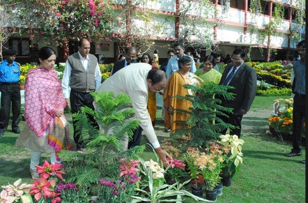 Hislop College Nagpur Academic Building photo 2
